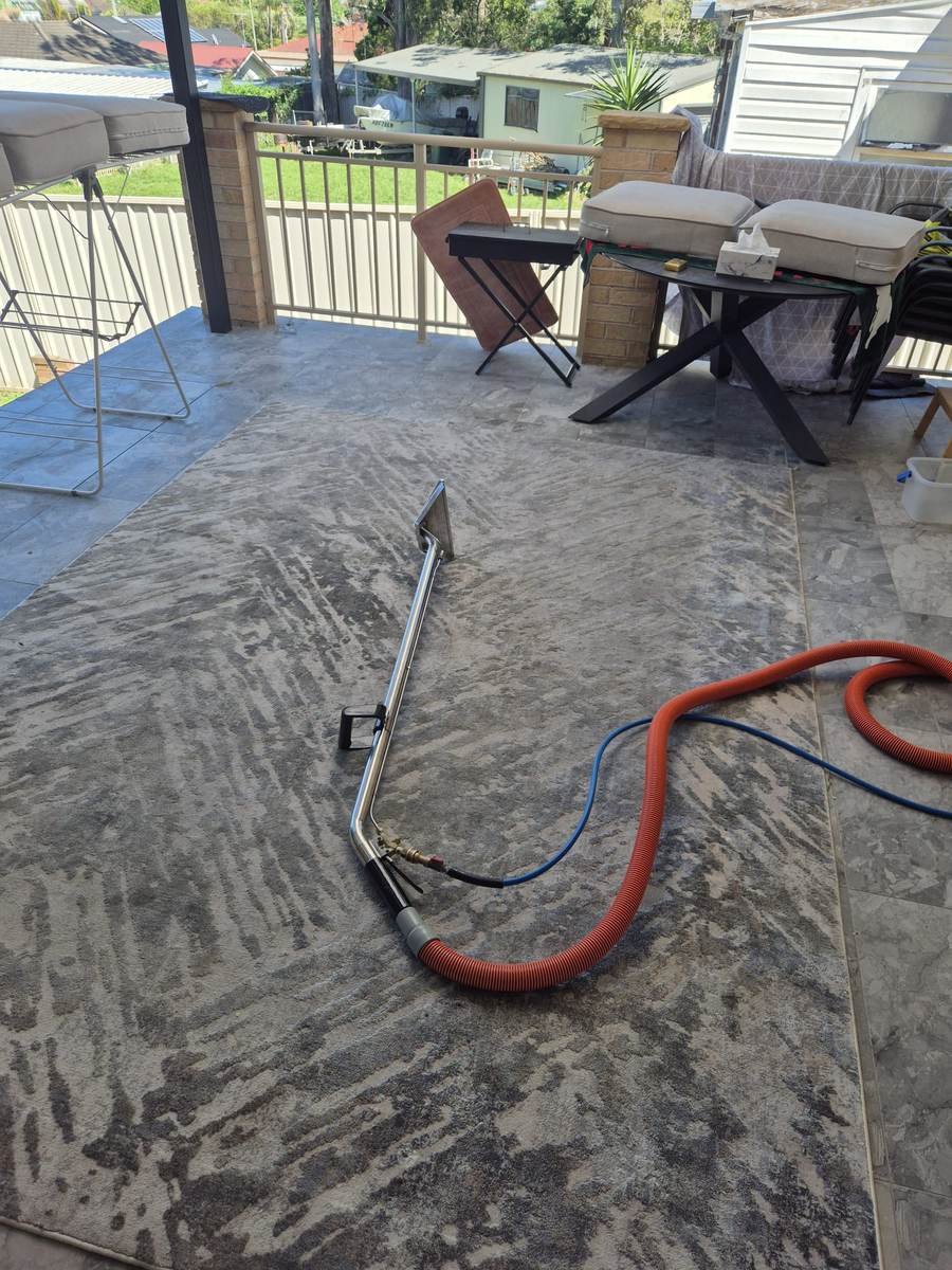 Cleaning work by Expert Cleaning