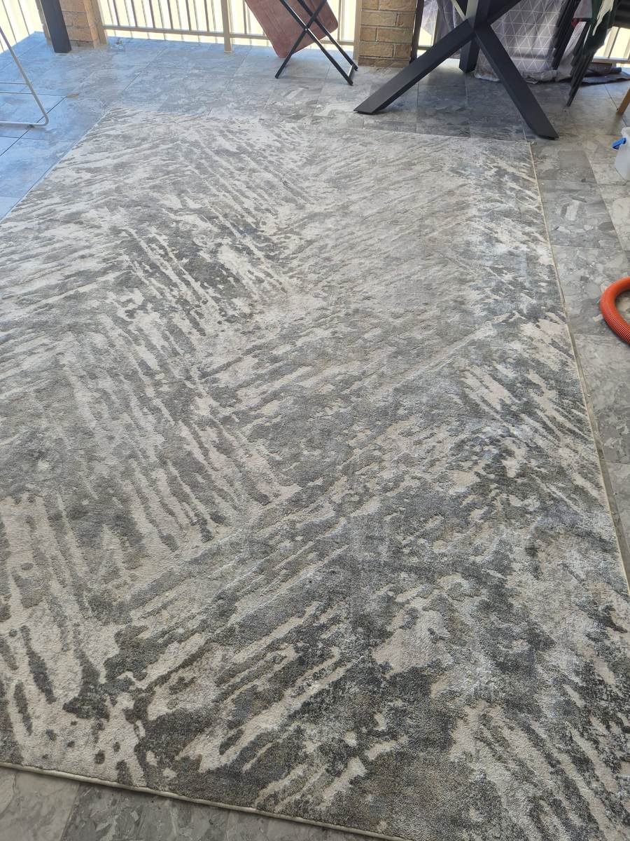 Cleaning work by Expert Cleaning